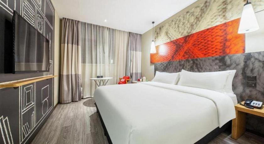 Ibis Nanchang Zhongshan Road Pedestrian Street Hotel Bagian luar foto