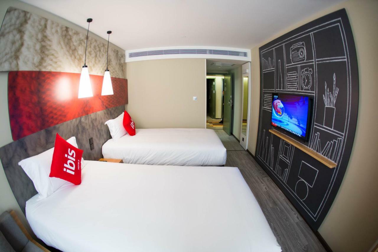 Ibis Nanchang Zhongshan Road Pedestrian Street Hotel Bagian luar foto