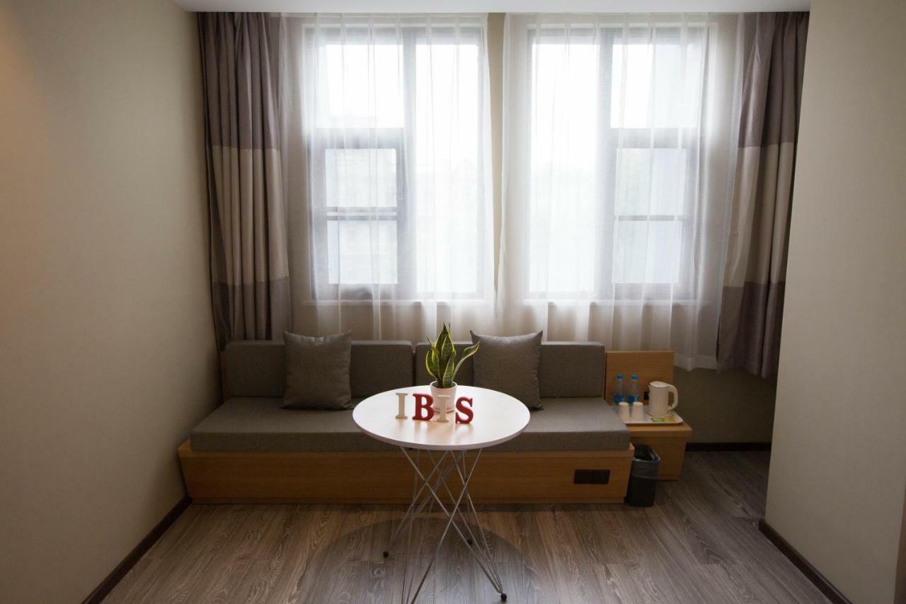 Ibis Nanchang Zhongshan Road Pedestrian Street Hotel Bagian luar foto