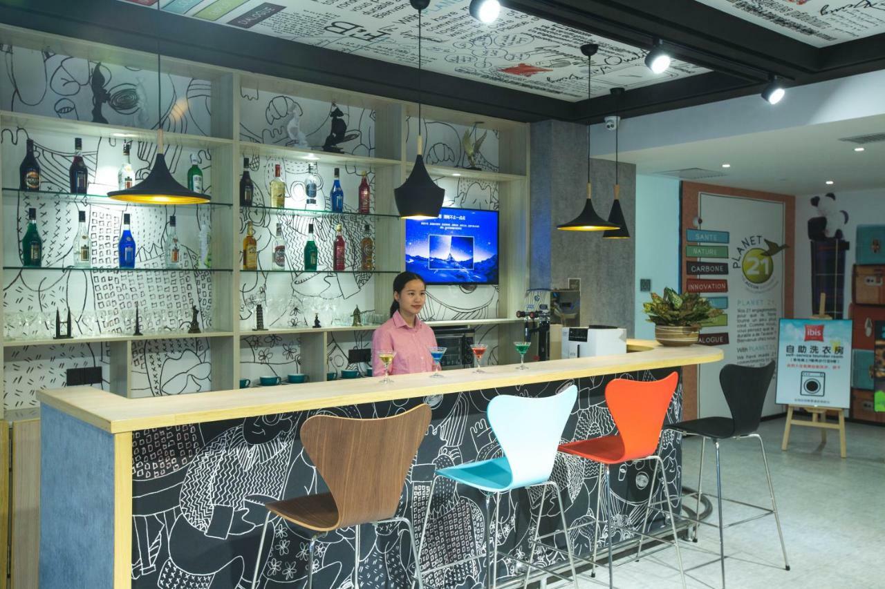 Ibis Nanchang Zhongshan Road Pedestrian Street Hotel Bagian luar foto